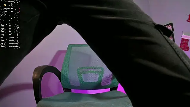 ETHAN ADAM online show from December 28, 2024, 11:48 pm