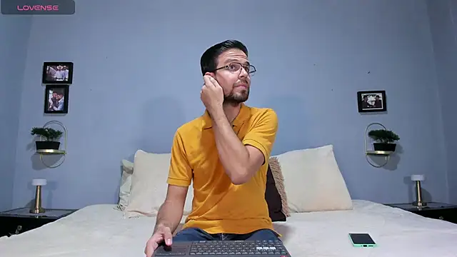 ETHAN ADAM online show from January 7, 2025, 9:35 pm