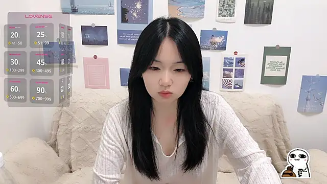 Snapshot of LiLiYbaby chatting on October 7, 2025, 6:21 am LiLiYbaby online show from October 7, 2025, 6:21 am