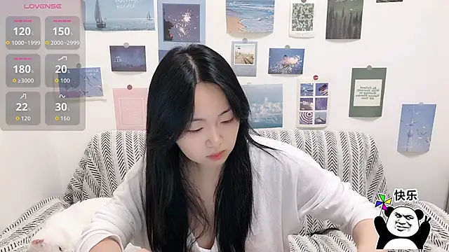 Snapshot of LiLiYbaby chatting on November 12, 2025, 6:36 am LiLiYbaby online show from November 12, 2025, 6:36 am