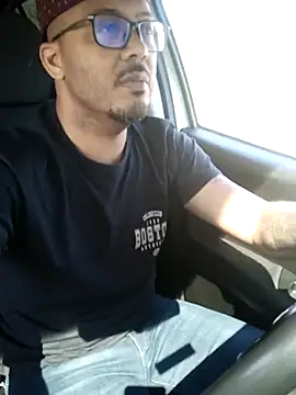 johnwalkerRjts online show from October 23, 2025, 11:53 am