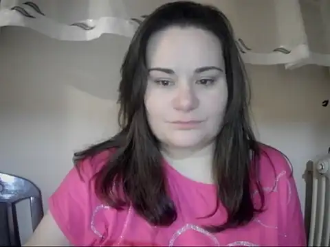 AalinnaK online show from February 5, 2026, 7:18 pm