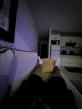 Snapshot of omarito100 chatting on October 7, 2025, 8:50 pm omarito100 online show from October 7, 2025, 8:50 pm