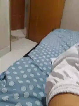 alvaroenriqe23 online show from March 9, 2026, 1:15 pm