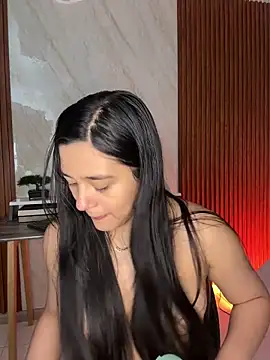 Snapshot of floriamANDjazmin chatting on May 4, 2026, 7:10 pm floriamANDjazmin online show from May 4, 2026, 7:10 pm
