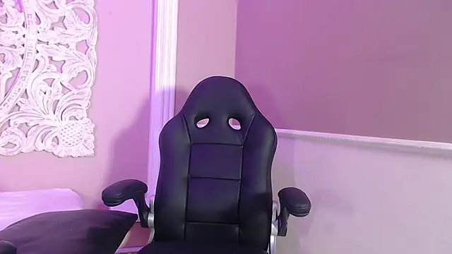 SamanthaPierce online show from February 5, 2025, 3:52 pm