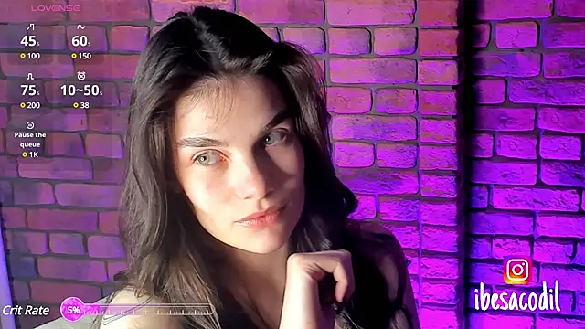 adriana allien online show from January 18, 2025, 1:08 am