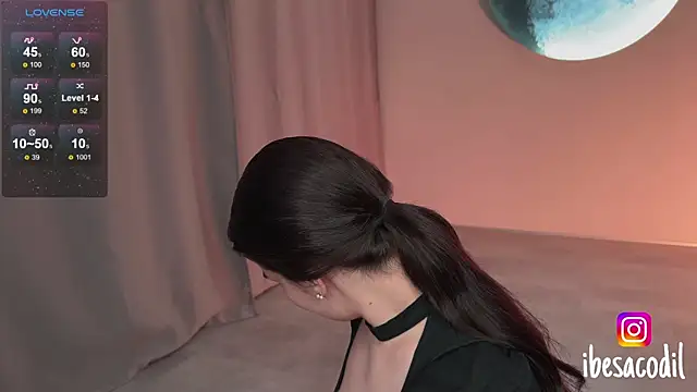 Snapshot of adriana_allien chatting on July 21, 2026, 11:07 pm adriana allien online show from July 21, 2026, 11:07 pm
