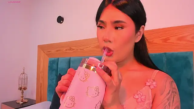 AssQueen18 online show from September 27, 2025, 11:59 am