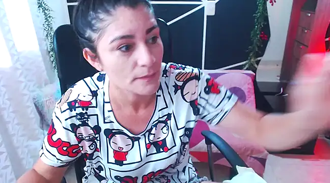 LUCY LI online show from March 22, 2025, 12:35 pm