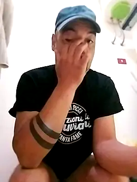 affascino online show from April 21, 2026, 7:47 am