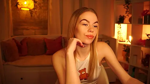 sn0w barbie online show from December 5, 2024, 12:11 pm