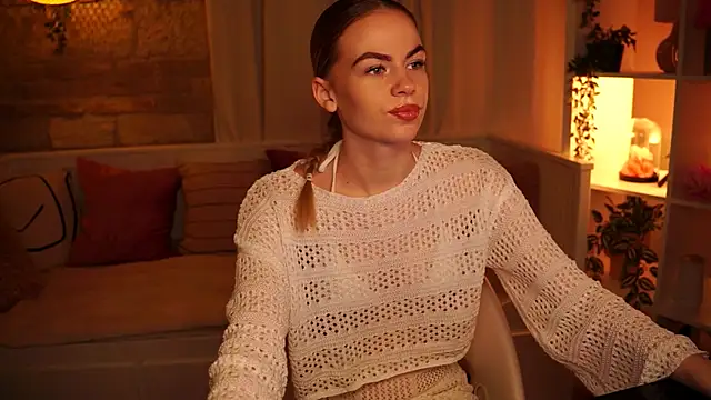 sn0w barbie online show from December 18, 2024, 2:06 pm