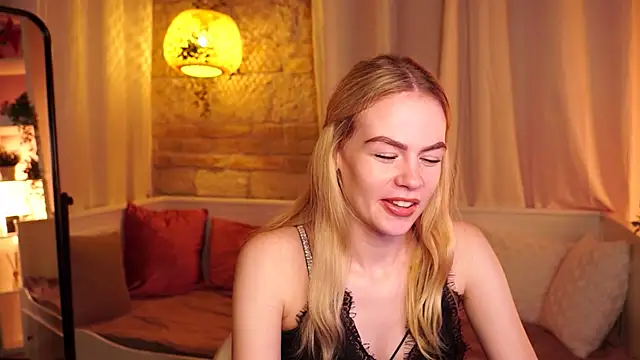 sn0w barbie online show from October 7, 2025, 9:28 am