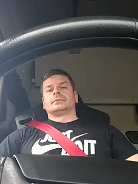 Dan NFS online show from November 3, 2025, 10:05 am