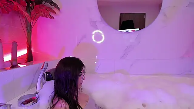 Megan mooree  online show from January 25, 2025, 6:13 pm