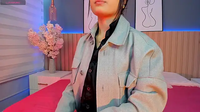 Megan mooree  online show from February 10, 2025, 12:08 pm