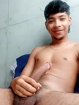 Snapshot of Elputas chatting on October 20, 2025, 3:23 pm Elputas online show from October 20, 2025, 3:23 pm
