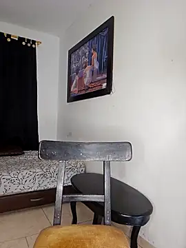 Antonella2 m online show from February 19, 2025, 1:06 pm