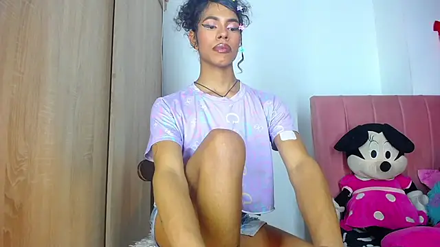 bloom444 online show from January 25, 2025, 12:47 pm