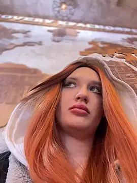 Holly Molii online show from February 19, 2025, 8:33 am