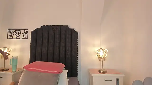 SamanthaBrown69 online show from September 17, 2025, 3:30 am