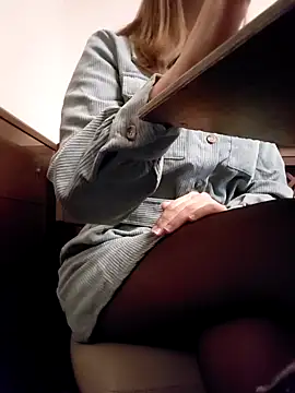 Alexvit2616 online show from November 15, 2025, 8:44 am