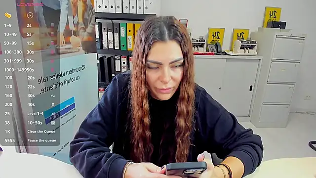 kilenyapatrice online show from March 6, 2025, 12:09 pm