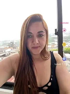 Snapshot of Shianrose chatting on May 21, 2026, 10:06 pm Shianrose online show from May 21, 2026, 10:06 pm