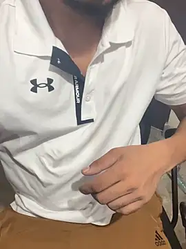 sexyboy09 online show from September 13, 2025, 5:02 pm