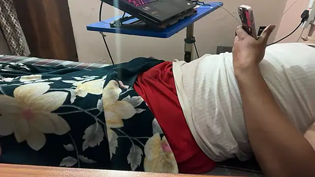 sexyboy09 online show from October 8, 2025, 5:10 pm