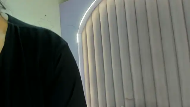 JaylaScott   online show from February 1, 2025, 11:43 am