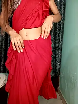 poojaji690 online show from January 26, 2025, 5:13 pm