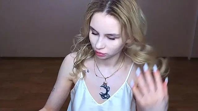 doll barbieee online show from March 9, 2025, 8:21 pm