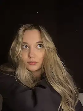 Alisa Rise online show from February 13, 2025, 2:01 am