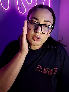 Snapshot of alexxaa96 chatting on January 29, 2025, 2:30 am alexxaa96 online show from January 29, 2025, 2:30 am