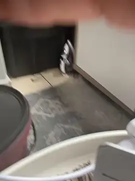 Curveysinaa online show from March 13, 2025, 10:05 am