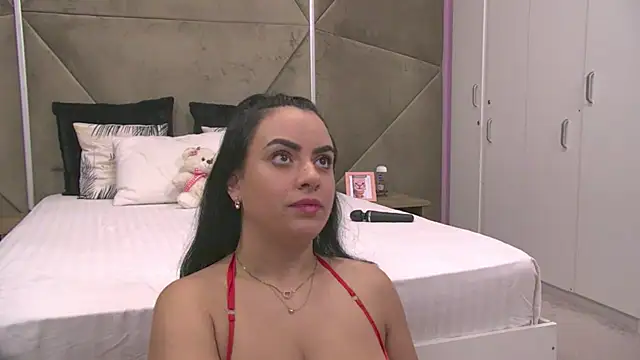 ElyzaIbarra online show from October 20, 2025, 6:03 am