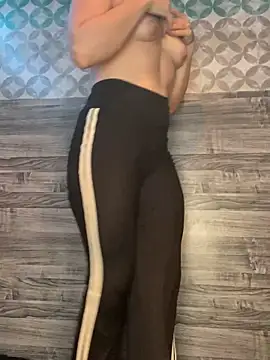 kamel-ayesha online show from March 17, 2025, 1:50 pm