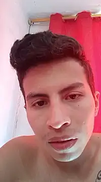 Snapshot of Velk_hot chatting on December 7, 2024, 4:47 pm Velk hot online show from December 7, 2024, 4:47 pm