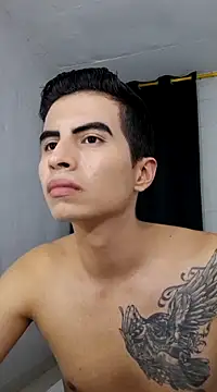 Snapshot of Velk_hot chatting on December 18, 2024, 3:04 am Velk hot online show from December 18, 2024, 3:04 am