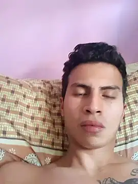 Snapshot of Velk_hot chatting on February 1, 2025, 8:47 pm Velk hot online show from February 1, 2025, 8:47 pm