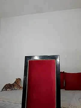 Snapshot of Velk_hot chatting on February 27, 2025, 3:04 am Velk hot online show from February 27, 2025, 3:04 am