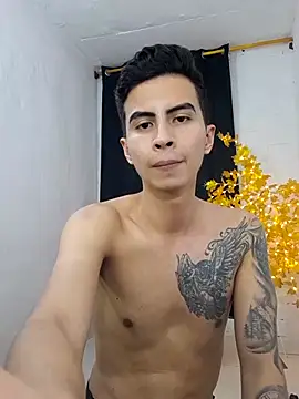 Snapshot of Velk_hot chatting on March 16, 2025, 1:07 am Velk hot online show from March 16, 2025, 1:07 am