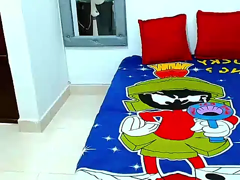 Snapshot of Velk_hot chatting on October 11, 2025, 7:56 pm Velk hot online show from October 11, 2025, 7:56 pm