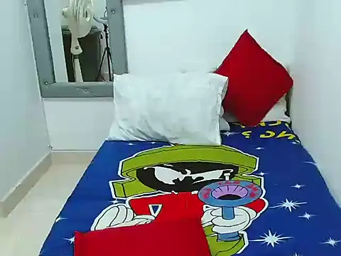 Snapshot of Velk_hot chatting on December 2, 2025, 2:34 pm Velk hot online show from December 2, 2025, 2:34 pm