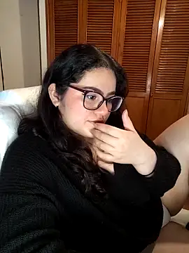 im mei online show from October 29, 2025, 5:47 pm