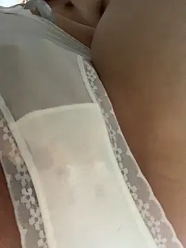 Aimeil online show from October 31, 2025, 6:47 am