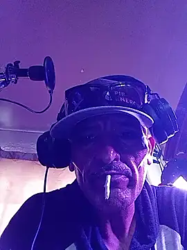 Snapshot of Vergonzoso6 chatting on June 27, 2026, 3:28 pm Vergonzoso6 online show from June 27, 2026, 3:28 pm