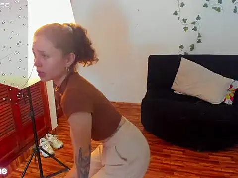 Snapshot of fulfill_fantasies1 chatting on April 28, 2026, 1:16 pm fulfill fantasies1 online show from April 28, 2026, 1:16 pm
